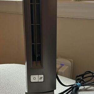 Lasko Desk Fan Silver Black Oscillating Dual Speed Air Stik Ultra Slim